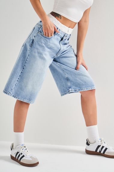 Kadın Snow Kot Rengi V-4S5-3 Dantelli Boxer Detaylı Maxi Boy Baggy Tasarım Denim Şort - fotoğraf 5