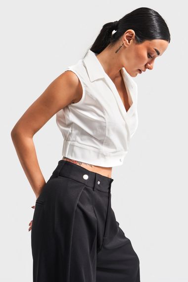 Kadın Ekru Renk Sıfır Kol Yakalı Kemeri Lastlikli Crop Tasarım Gömlek - photo 4