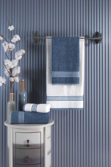 Set of 4 Women's and Men's Bath Towels Oscar Blue Cream