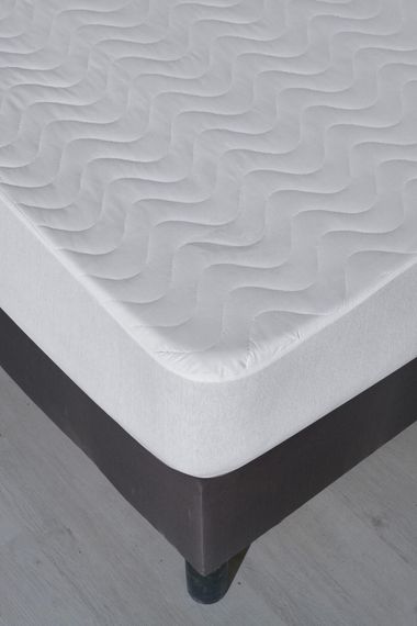 140X200 Quilted Double Liquid Proof Mattress Protector Fitted Interlocking Mattress Protector