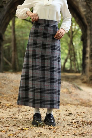 Gray Plaid Long Skirt - photo 1