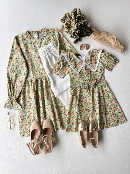 Green Floral Ruffle Collar Poplin Tunic and Girls' Dress - photo 1