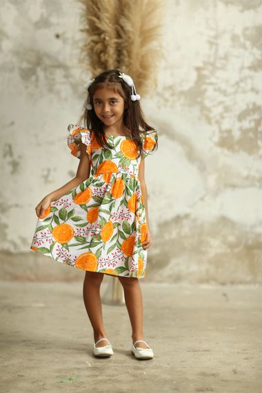 Сукня для дівчаток з апельсиновим візерунком, зав'язкою на талії, з попліну, 100% бавовна, доступні розміри 1-2 роки до 9-12 місяців - фото 2