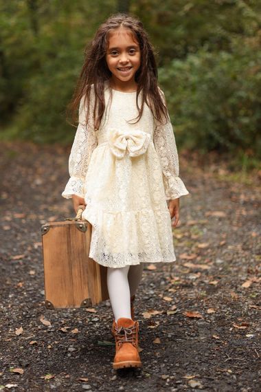 Vintage Ecru Lace Girl Dress - photo 2