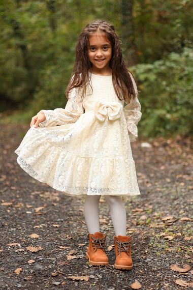 Vintage Ecru Lace Girl Dress - photo 3