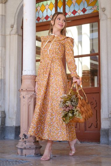 Hijab Vintage Scoop Neck Mustard Floral Balloon Sleeve Flared Dress - photo 2
