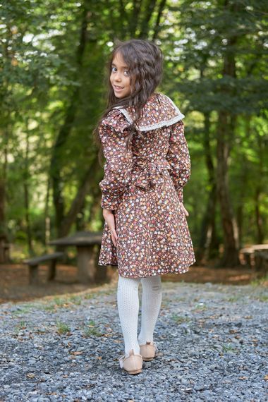 Vintage Neckline Brown Floral Long Sleeve Flared Girl Dress - photo 3