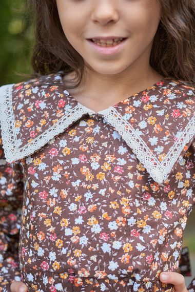 Vintage Neckline Brown Floral Long Sleeve Flared Girl Dress - photo 5
