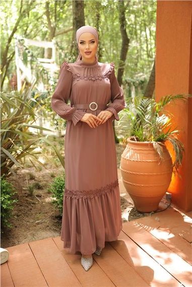 Платье из шифона с воротником о-образной формы и поясом, цвет лук, размеры 38-46, от бренда Bwest - фото 2