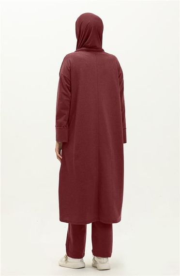 بلوزة وتحتها بنطال مريحة واسعة بياقة دائرية مزخرفة، مجموعة رياضية بسيطة، لون bordo، مقاسات 38-46 - صورة 3