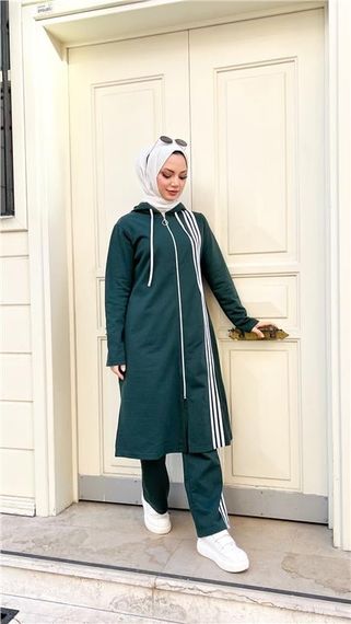 Костюм из двустороннего длинного тунки с капюшоном и брюками - 03077.021 - Нефтяной, размер 40-48, новинка зимнего сезона от бренда Sevda - фото 4