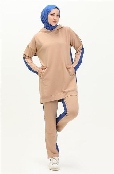 بدلة رياضية بلونين - 71080.026 - Beige متوفرة بمقاسات 38-46 - صورة 1