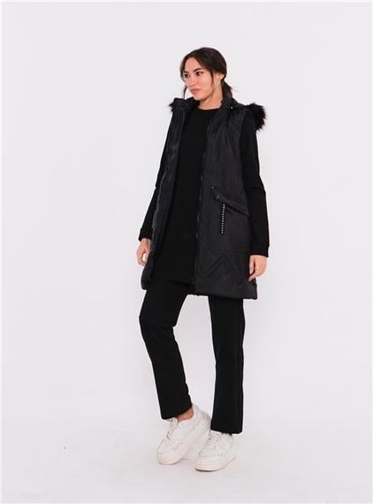 Спортивний трійний комплект Sarah з капюшоном та пуховою жилеткою чорного кольору - фото 3