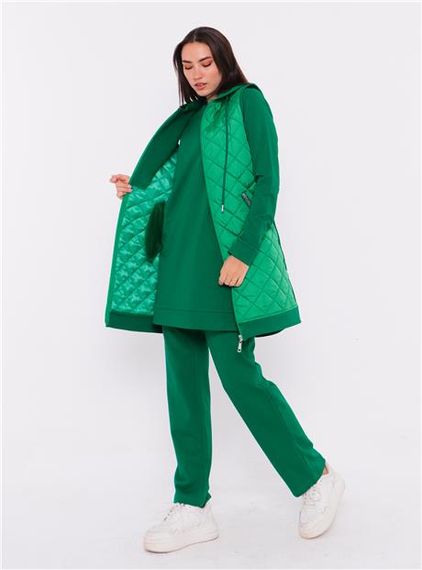 طقم رياضي ثلاثي مع سترة كابتونيه باللون الأخضر من بينيتون - صورة 3