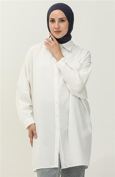 Удобная оверсайз рубашка цвета экрю, размер стандартный, верхняя одежда, сезон зима - фото 1