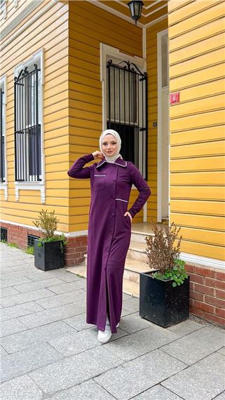 عباءة طويلة بجيوب وأزرار جانبية من القماش القطني بلون ماردوم ومقاسات متنوعة - صورة 4