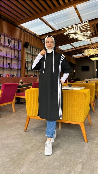 Çam Şeritli İçlikle Kapşonlu Uzun Sweatshirt - 03033.003 - Siyah - photo 1