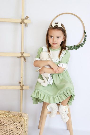 Kız Bebek Ruby Yeşil Fırfırlı Dantel Detaylı Kısa Kollu Elbise Bandana Takım ELB-0070.7 - fotoğraf 2