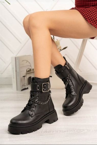 Black Women's PU Leather Boots with Chain Winter Thick Sole Zipper Lace-up Medium Heel 5 Cm Heel Daily