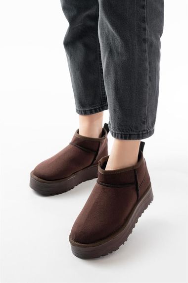 NDR-2850 Kahverengi Süet İçi Kürklü Kışlık Kapalı Burun Kadın Günlük Terlik - fotoğraf 2