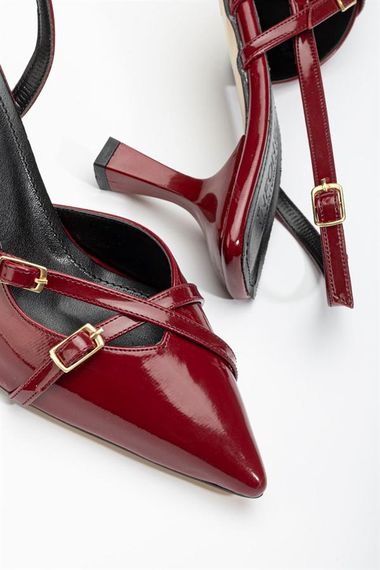 حذاء نسائي بكعب 7 سم بورجوندي - تصميم محلي 100% إتقان يدوي - صورة 5