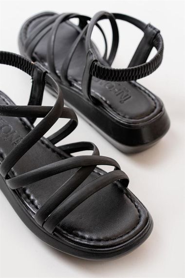 841-841 Siyah Lastikli Kadın Sandalet - photo 3