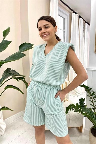 Yeşil Çizgili Şortlu Takım - фото 2