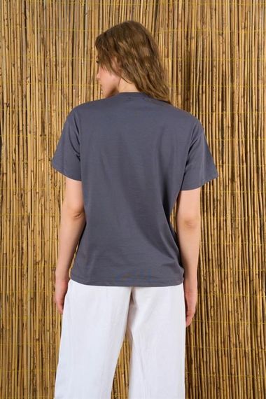 Yakası Taşlı Tshirt - Füme - фото 5