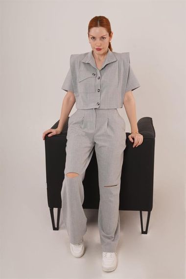 Cepli Düğmeli Bluz Ve Diz Detaylı Pantolon Gri İkili Takım - صورة 3