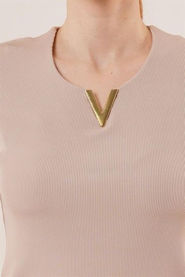 Kısa Kollu Yaka Detaylı Kaşkorse Taş Bluz - fotoğraf 2