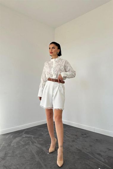 Ekru Dantelli Gömlek Ve Ponpolu Şort Takım - fotoğraf 1
