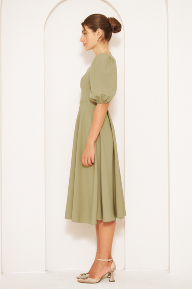 Square Neck Short Balloon Sleeves Elastic Woven Flowy Fabric Midi Dress - Oil Green - photo 4