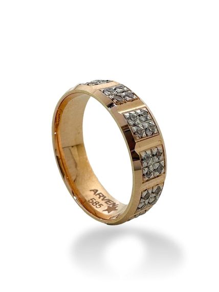 Обручальное кольцо из 14-каратного золота ручной работы с бриллиантом и закрепочным камнем - фото 3