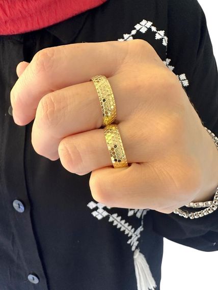 Сотовидная модель, внутреннее и внешнее изогнутое обручальное кольцо из 14-каратного золота - фото 4