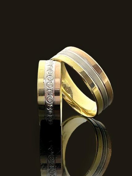 Трехцветное однотонное кольцо специального дизайна, 7 мм, без камня, 14-каратное золото, обручальное кольцо - фото 4