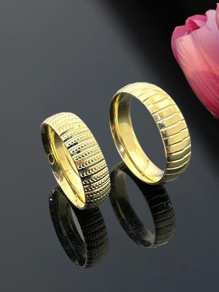 Striped Plain Dimpled 14 Carat Gold Wedding Band Ring - photo 3