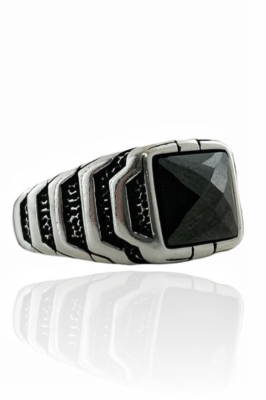 Polite Stylish Simple Square Onyx Stone Black 925 Sterling Silver Men's Ring - photo 2