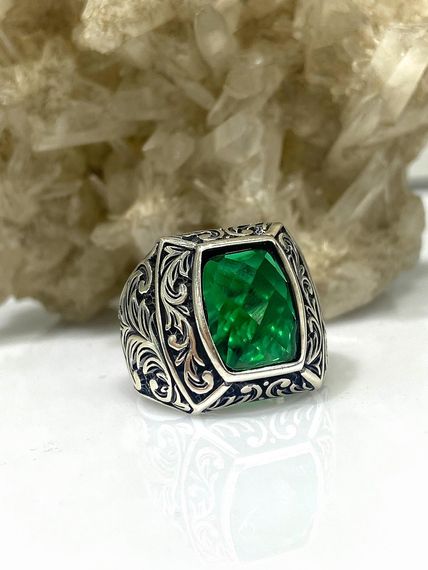 Engraving Very Simple and Stylish Emerald Stone 925 Sterling Silver Men's Ring - photo 3