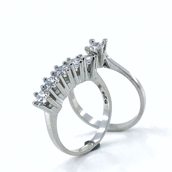 Оригинальное кольцо с пятикамней Swarovski из серебра 925 пробы, стильный и элегантный дизайн, идеальный подарок на любой случай - фото 2