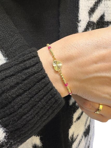 سوار دوريكا اليومي من الذهب مع حجر الياقوت على شكل قلب - صورة 2