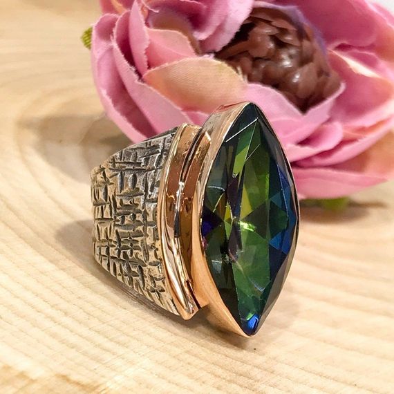 Срібний автентичний перстень з натуральним каменем містик топаз, ручна робота, 925 проба, 13 г, можливий вибір розміру - фото 2