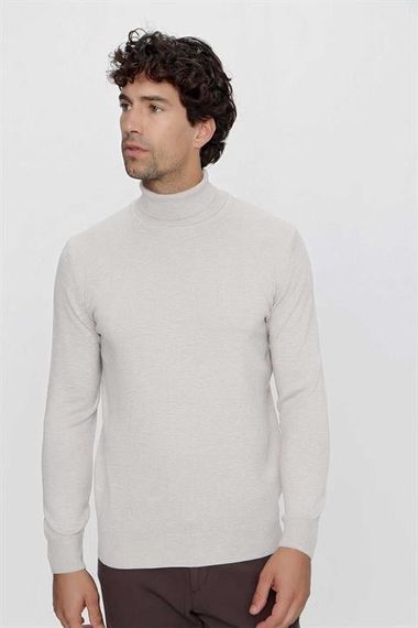 Basic Dynamic Fit Relaxed Cut Turtleneck Knitwear Sweater - photo 2