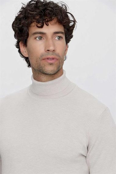 Basic Dynamic Fit Relaxed Cut Turtleneck Knitwear Sweater - photo 5