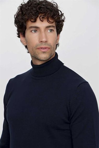 Basic Dynamic Fit Relaxed Cut Turtleneck Knitwear Sweater - photo 4