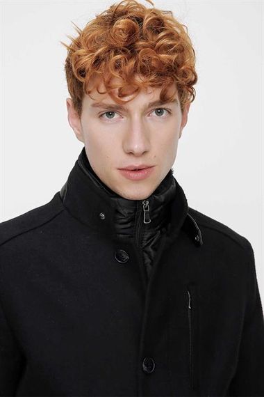 Morven Erkek Siyah Düz Desen Kürklü Dynamic Fit Çıkma Yaka Kaban - fotoğraf 5