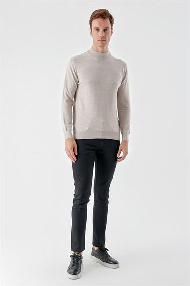 Чоловічий бежевий трикотаж з напівкаштановим коміром Dynamic Fit, вільний крої, з 50% бавовни та 50% акрилу, довгий рукав - фото 5