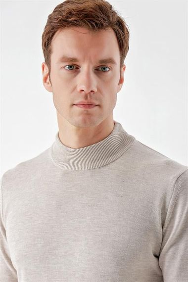 Чоловічий бежевий трикотаж з напівкаштановим коміром Dynamic Fit, вільний крої, з 50% бавовни та 50% акрилу, довгий рукав - фото 4