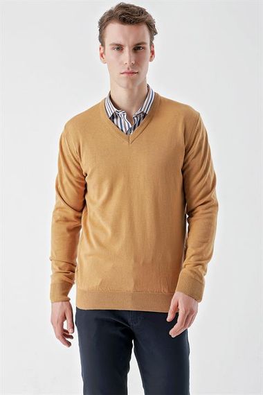 Morven Men's Camel Basic V-Neck Dynamic Fit Comfortable Cut Knitwear - photo 2