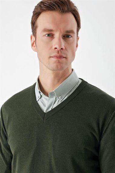 Чоловічий светр Хакі з V-подібним вирізом, динамічний крій, зручний, 50% бавовна, 50% акрил, довгий рукав, розміри XL-3XL-L-M - фото 4