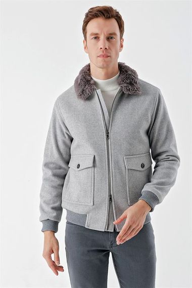 Куртка Morven мужская светло-серая с короткой молнией и меховым воротником, динамичная посадка, 100% polyester, длинный рукав - фото 3